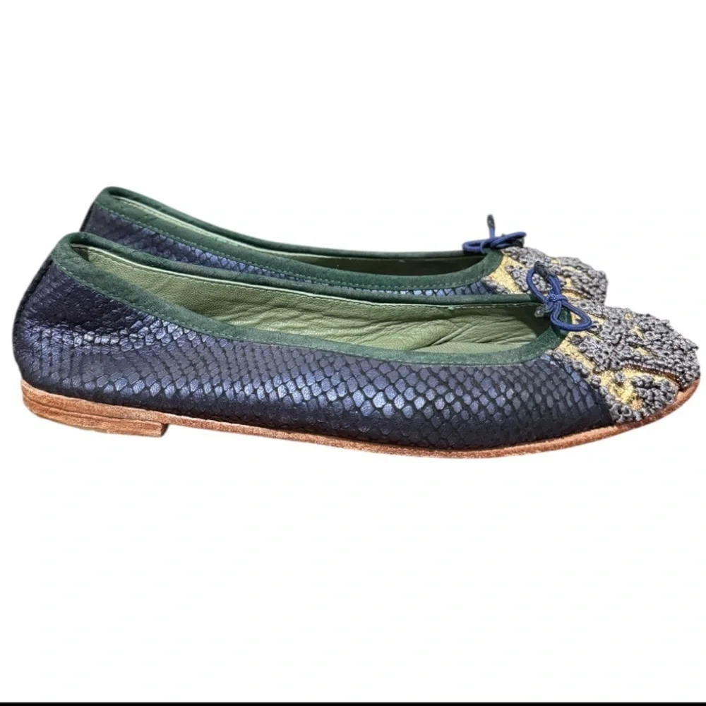 Anthropologie Meher Kakalia Handcrafted Hopi Blue Snake Print Ballet Flat 7.5 US
